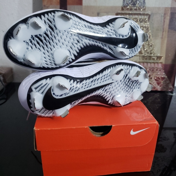 💯NEW Nike Zoom Hyperdiamond 3  Women's • Black/White/Black💯Original💯 - Picture 3 of 6